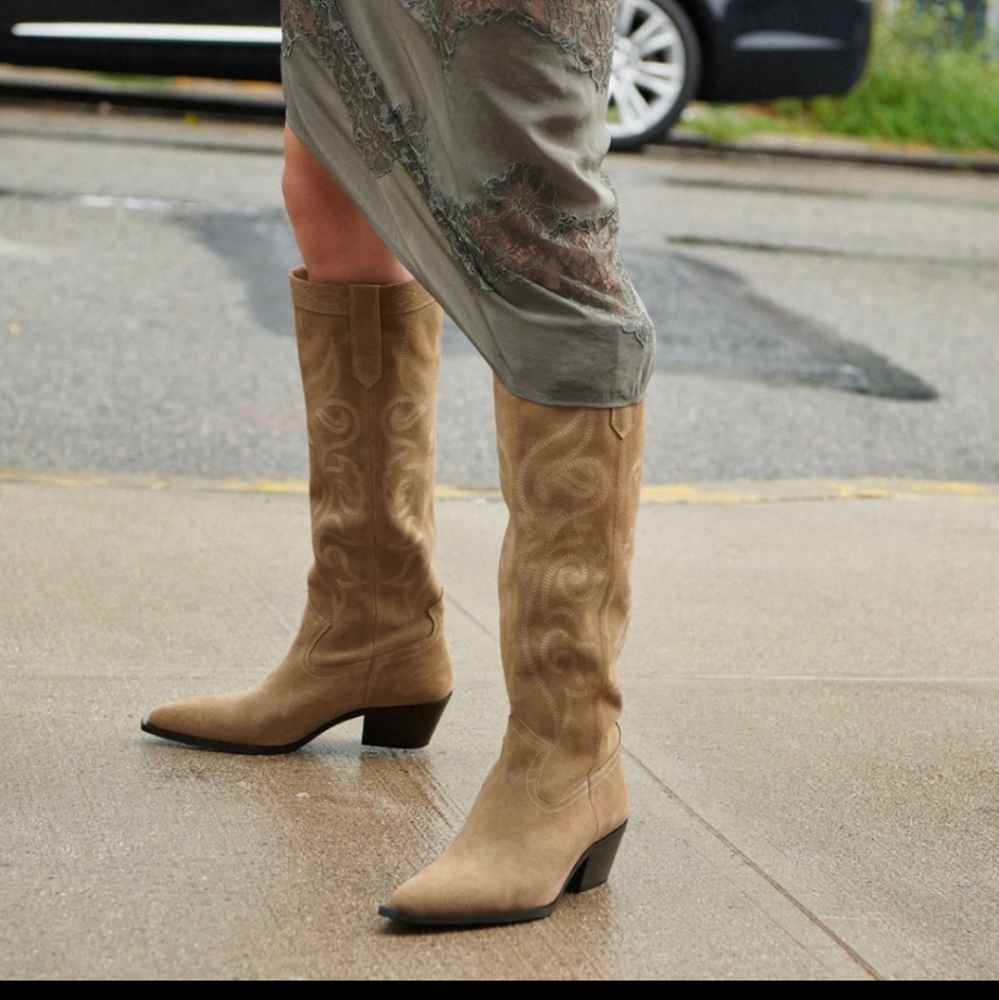 Zara cowboy boots